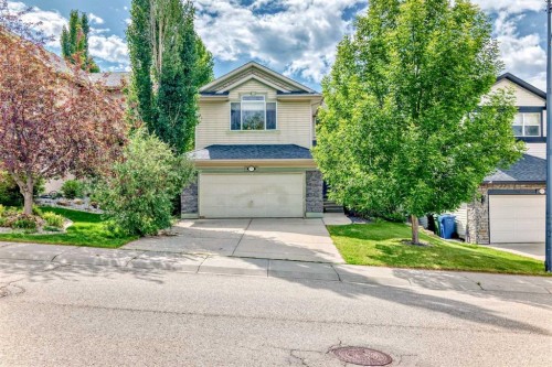 73 Crestmont Drive Sw, Calgary, AB - Outdoor