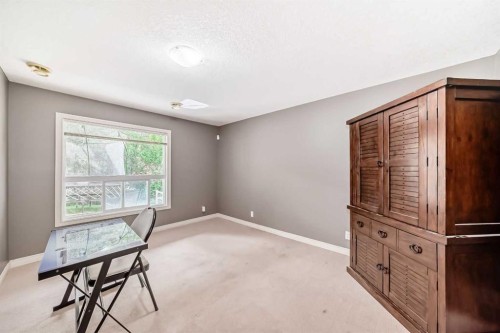 73 Crestmont Drive Sw, Calgary, AB - Indoor Photo Showing Other Room