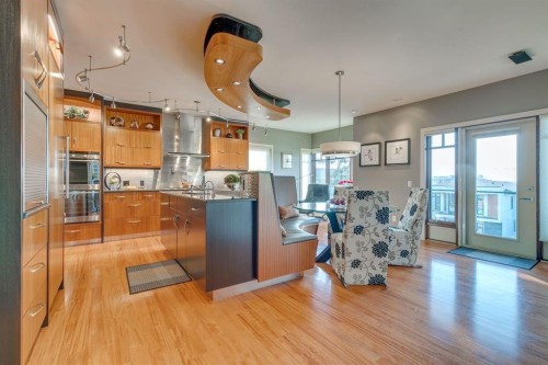 954 Drury Avenue Ne, Calgary, AB - Indoor