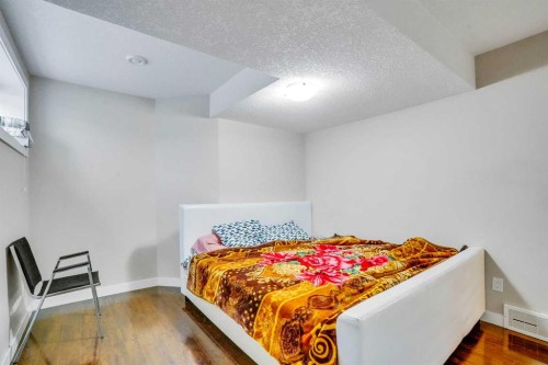 272 Skyview Shores Manor Ne, Calgary, AB - Indoor Photo Showing Bedroom