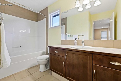 182 Cranarch Place Se, Calgary, AB - Indoor Photo Showing Bathroom