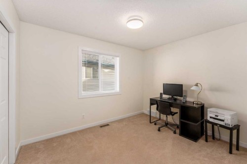 38 Evansbrooke Manor Nw, Calgary, AB - Indoor Photo Showing Office