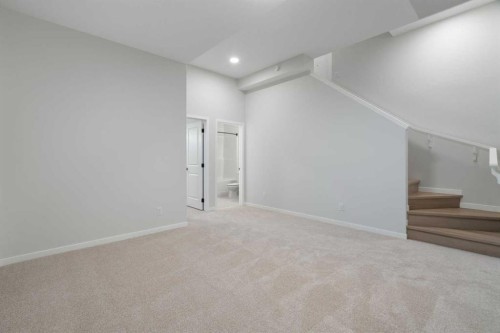 13 Creekview Manor Sw, Calgary, AB - Indoor Photo Showing Other Room