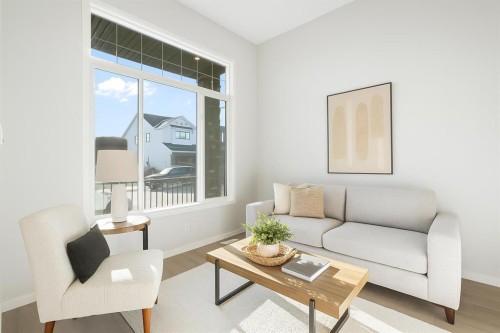 13 Creekview Manor Sw, Calgary, AB - Indoor Photo Showing Living Room