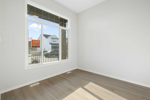 13 Creekview Manor Sw, Calgary, AB - Indoor Photo Showing Other Room