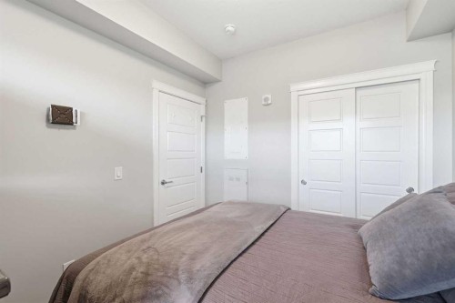 203-19661 40 Street Se, Calgary, AB - Indoor