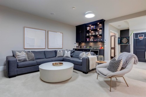 40 Mary Dover Drive Sw, Calgary, AB - Indoor Photo Showing Living Room