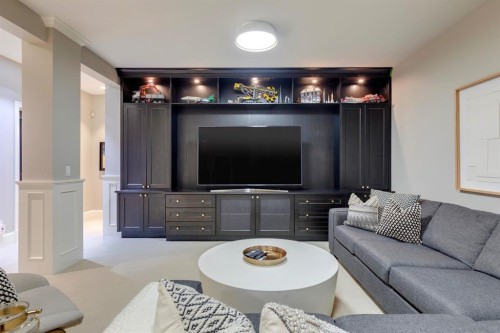 40 Mary Dover Drive Sw, Calgary, AB - Indoor Photo Showing Living Room