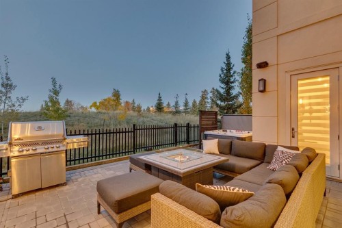 40 Mary Dover Drive Sw, Calgary, AB - Outdoor With Deck Patio Veranda With Exterior