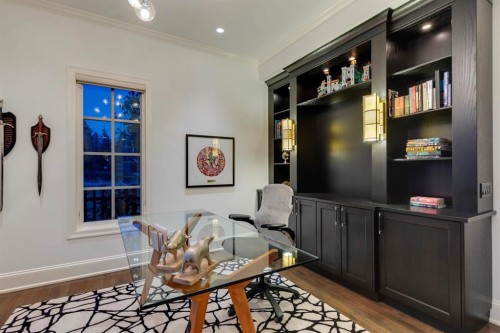 40 Mary Dover Drive Sw, Calgary, AB - Indoor