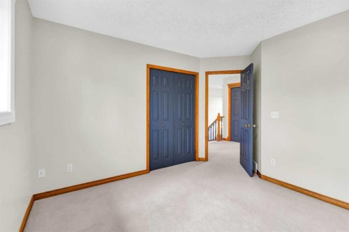 159 Hampshire Grove Nw, Calgary, AB - Indoor Photo Showing Other Room