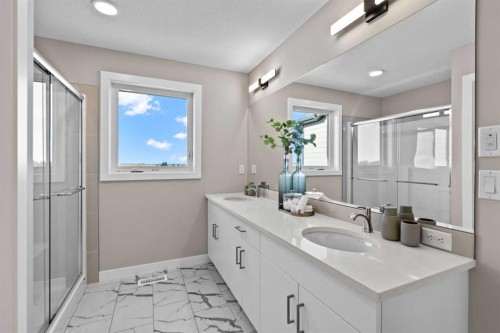 155 Belvedere Crescent Se, Calgary, AB - Indoor Photo Showing Bathroom