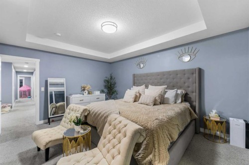 753 Edgefield Crescent, Strathmore, AB - Indoor Photo Showing Bedroom