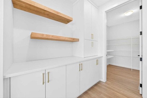 1642 Baywater Street Sw, Airdrie, AB - Indoor