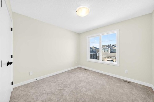 1642 Baywater Street Sw, Airdrie, AB - Indoor Photo Showing Other Room