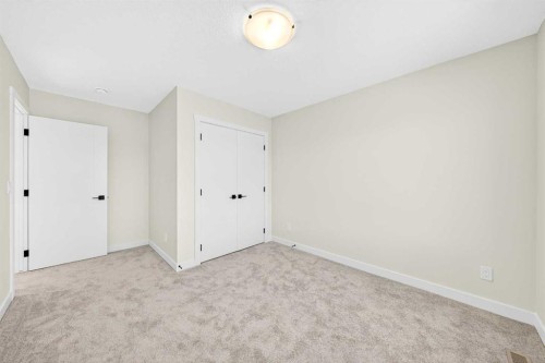 1642 Baywater Street Sw, Airdrie, AB - Indoor Photo Showing Other Room