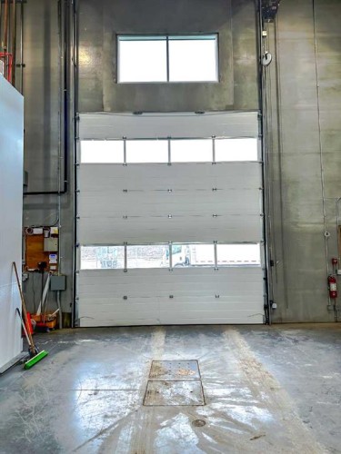 5073 11 Street Se, Calgary, AB 