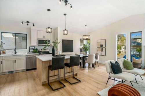 204 Mckerrell Way Se, Calgary, AB - Indoor Photo Showing Kitchen With Upgraded Kitchen