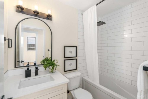 204 Mckerrell Way Se, Calgary, AB - Indoor Photo Showing Bathroom