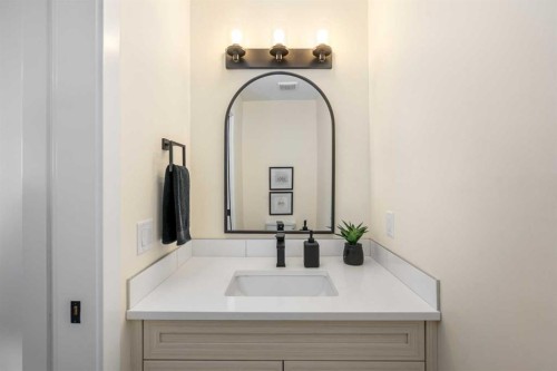 204 Mckerrell Way Se, Calgary, AB - Indoor Photo Showing Bathroom