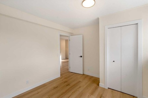 204 Mckerrell Way Se, Calgary, AB - Indoor Photo Showing Other Room