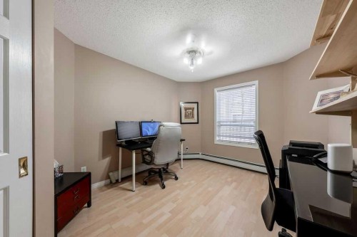 117-260 Shawville Way Se, Calgary, AB - Indoor Photo Showing Other Room