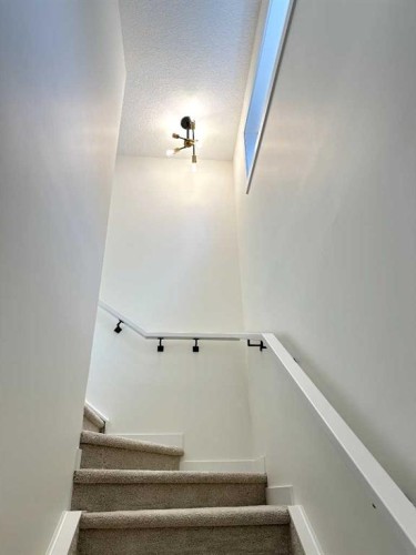 220 Waterford Heath, Chestermere, AB - Indoor Photo Showing Other Room