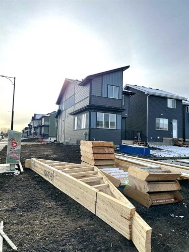 220 Waterford Heath, Chestermere, AB - Outdoor