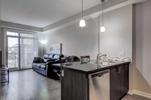 324-117 Copperpond Common Se, Calgary, AB - Indoor