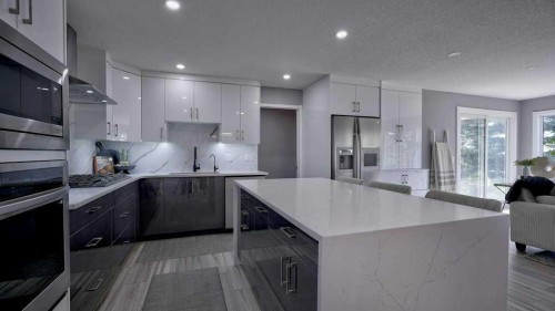 24073 Burma Road, Rural Rocky View County, AB - Indoor Photo Showing Kitchen With Upgraded Kitchen