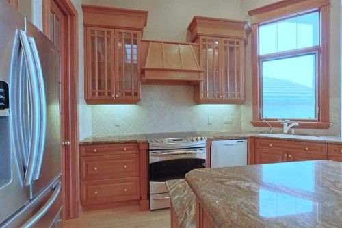 4536 Hamptons Way Nw, Calgary, AB - Indoor Photo Showing Kitchen With Stainless Steel Kitchen With Double Sink