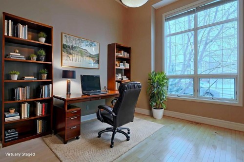 4536 Hamptons Way Nw, Calgary, AB - Indoor Photo Showing Office