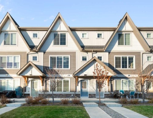 2003-250 Fireside View  Cochrane, AB T4C 2M2