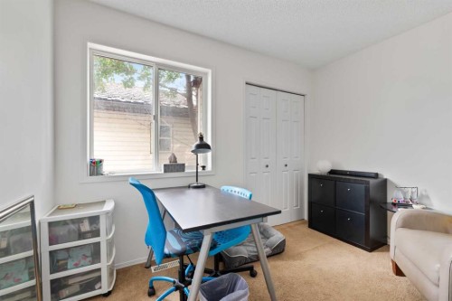 132 Mt Apex Green Se, Calgary, AB - Indoor