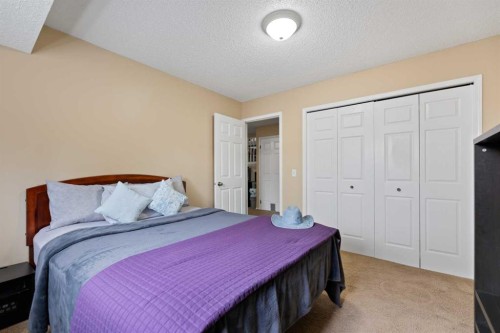 132 Mt Apex Green Se, Calgary, AB - Indoor Photo Showing Bedroom