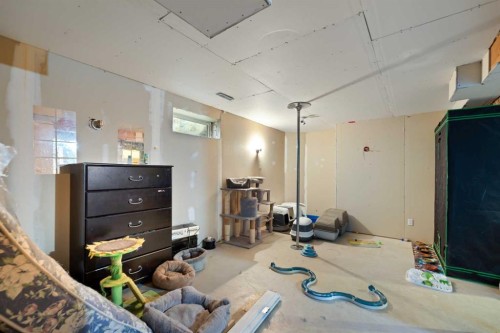 132 Mt Apex Green Se, Calgary, AB - Indoor