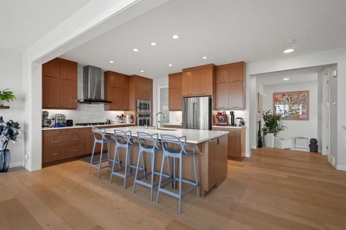 52 Evansfield Manor Nw, Calgary, AB - Indoor Photo Showing Kitchen With Upgraded Kitchen