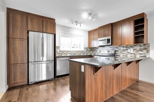 354 Legacy Village Way Se, Calgary, AB - Indoor Photo Showing Kitchen With Stainless Steel Kitchen With Upgraded Kitchen