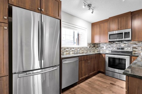 354 Legacy Village Way Se, Calgary, AB - Indoor Photo Showing Kitchen With Stainless Steel Kitchen With Upgraded Kitchen