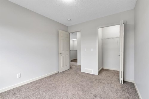 354 Legacy Village Way Se, Calgary, AB - Indoor