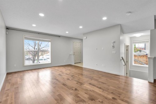 354 Legacy Village Way Se, Calgary, AB - Indoor Photo Showing Other Room