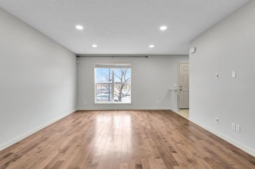 354 Legacy Village Way Se, Calgary, AB - Indoor Photo Showing Other Room