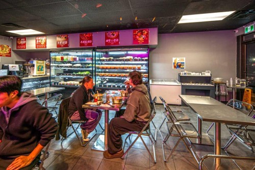 2111 Centre Street Nw, Calgary, AB 