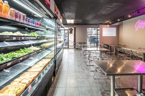 2111 Centre Street Nw, Calgary, AB 