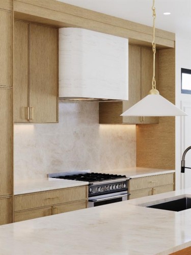 2115 22 Avenue Sw, Calgary, AB - Indoor Photo Showing Kitchen