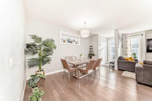 423 Redstone Drive Ne, Calgary, AB - Indoor