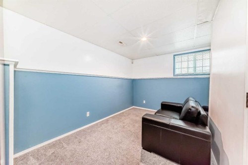 128 Erin Meadow Way Se, Calgary, AB - Indoor Photo Showing Other Room