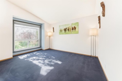 128 Erin Meadow Way Se, Calgary, AB - Indoor Photo Showing Other Room