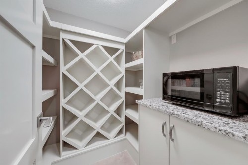 32 Aspen Ridge Manor Sw, Calgary, AB - Indoor