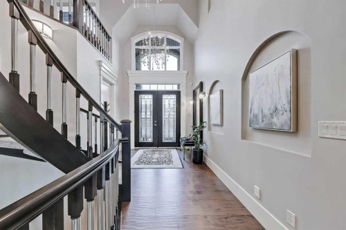 32 Aspen Ridge Manor Sw, Calgary, AB - Indoor Photo Showing Other Room